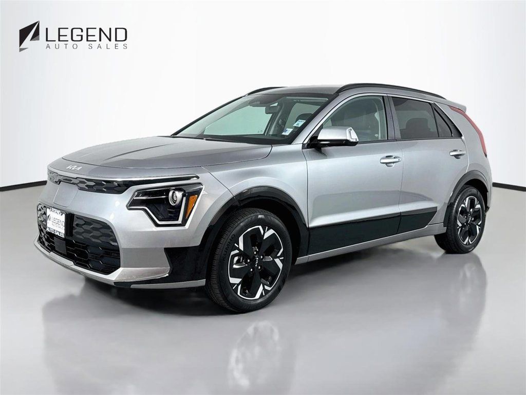 Used 2024 Kia Niro Wind w/ Wind Preserve Package FWD image 1