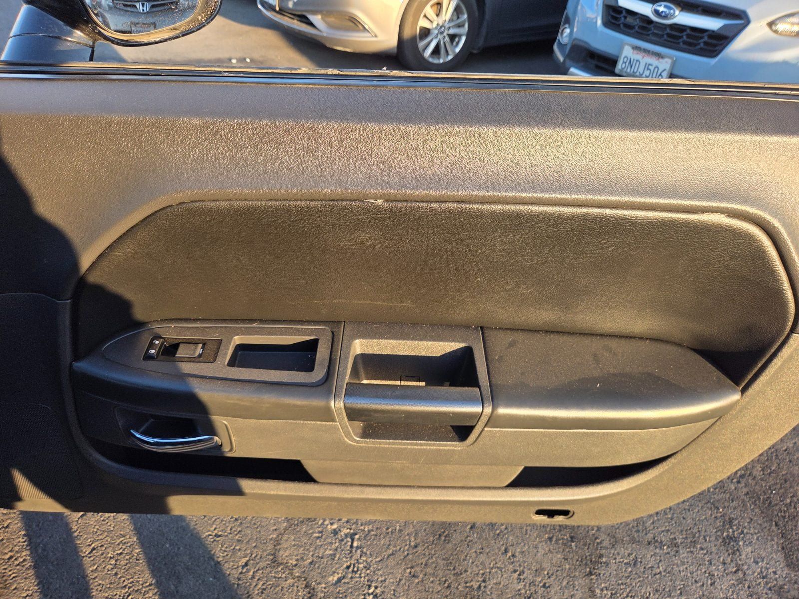 Used 2012 Dodge Challenger SXT RWD image 8