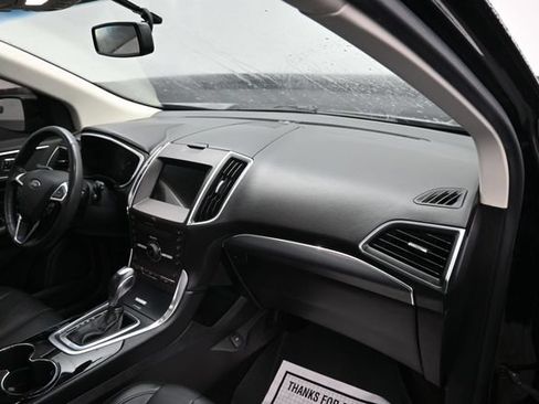Used 2016 Ford Edge Titanium AWD/4WD image 10