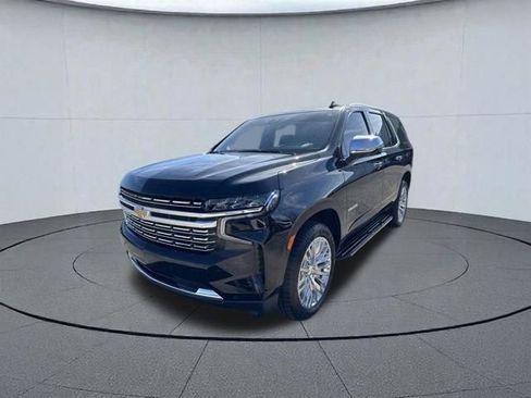 Used 2023 Chevrolet Tahoe Premier w/ Premium Package 2 AWD/4WD image 10