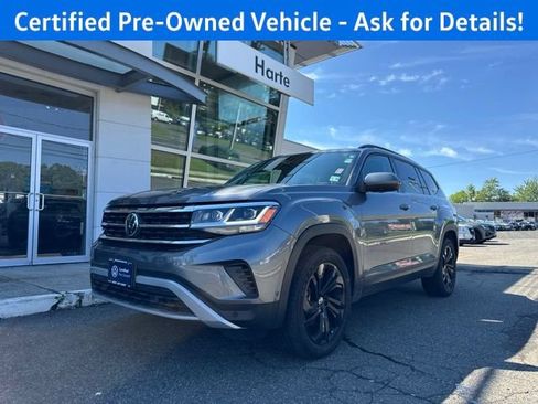 Certified 2023 Volkswagen Atlas SE w/ Black Wheel Package AWD/4WD image 2