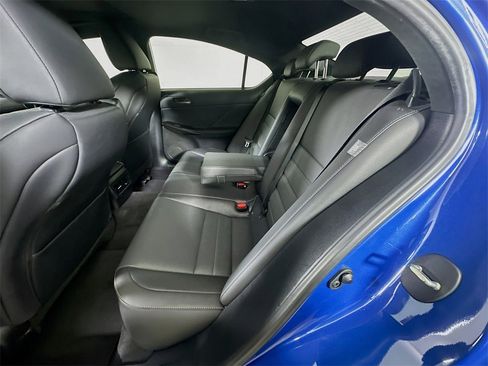 Used 2022 Lexus IS 350 F Sport image 13