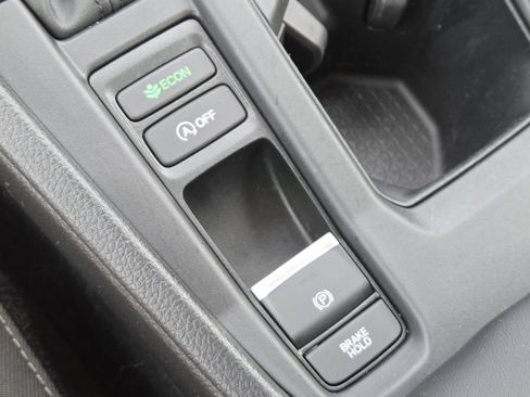 Used 2025 Honda Accord SE image 9