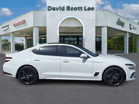 Used 2023 Genesis G70 3.3T w/ Sport Advanced Package RWD image 5