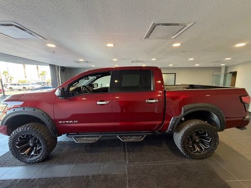 Used 2021 Nissan Titan Platinum Reserve w/ Moonroof Package image 8