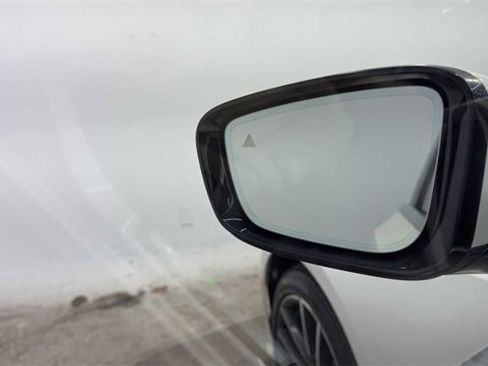 Used 2019 BMW 330i 330i w/ Premium Package image 11