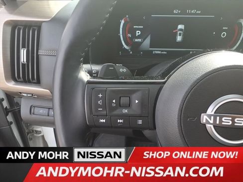 Used 2024 Nissan Pathfinder Platinum image 20