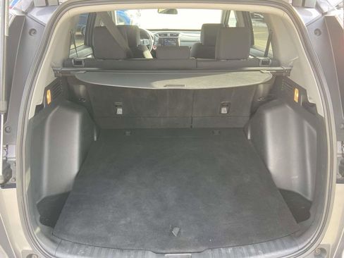 Used 2021 Honda CR-V EX image 10