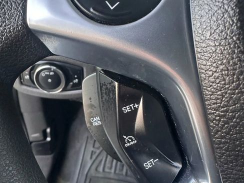 Used 2017 Ford Transit Connect XL image 12