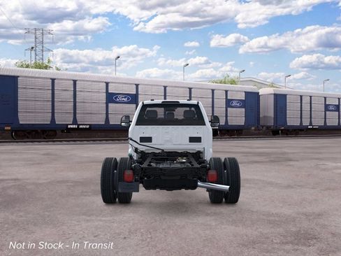 New 2026 Ford F550 4x4 Regular Cab Super Duty image 5