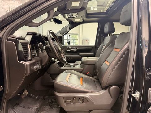 Used 2024 GMC Sierra 2500 AT4 w/ AT4 Premium Plus Package image 29