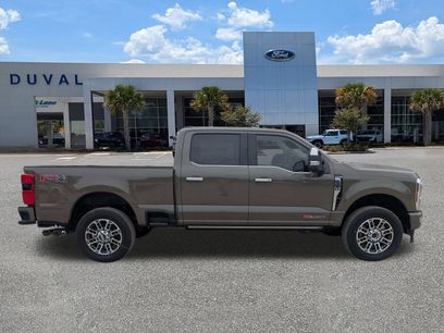 New 2026 Ford F350 Platinum w/ Platinum Plus Package