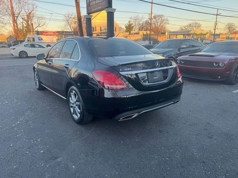 Used 2016 Mercedes-Benz C 300 4MATIC Sedan image 6