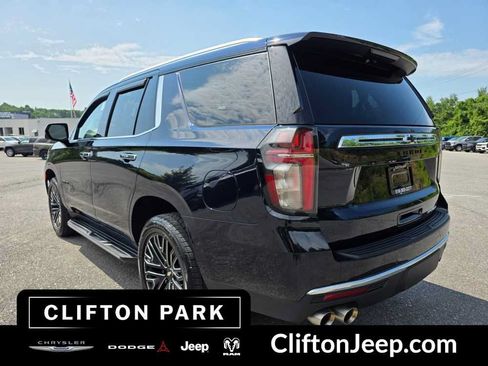 Used 2021 Chevrolet Tahoe Premier w/ Premium Package AWD/4WD image 6