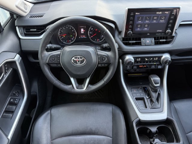 Used 2021 Toyota RAV4 XLE Premium FWD image 13