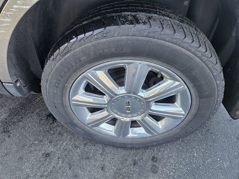 Used 2008 Lincoln MKX 2WD image 24