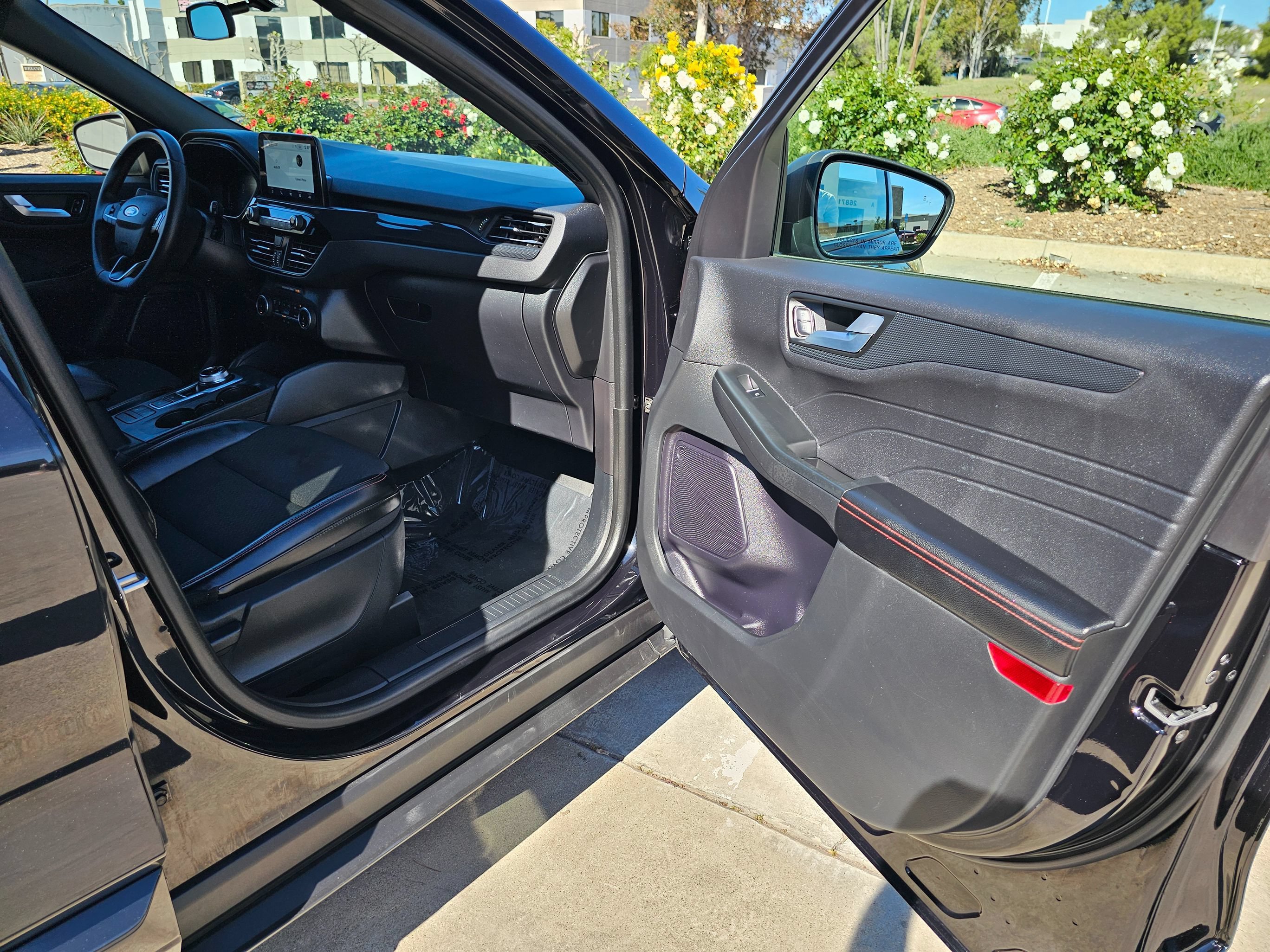 Used 2024 Ford Escape ST-Line FWD image 28