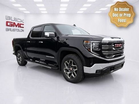 New 2026 GMC Sierra 1500 SLT w/ SLT Premium Package AWD/4WD image 1