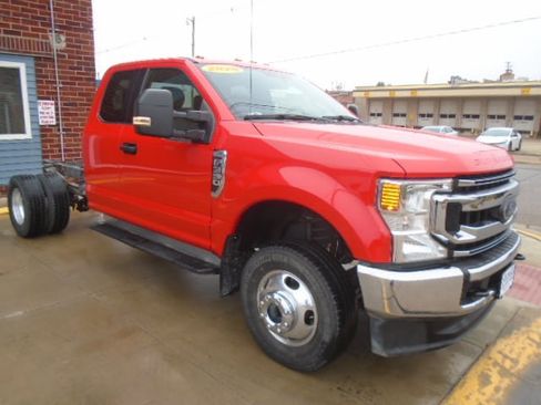 Used 2020 Ford F350 XLT image 10