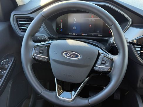 Certified 2025 Ford Escape Active w/ Cold Weather Package image 15