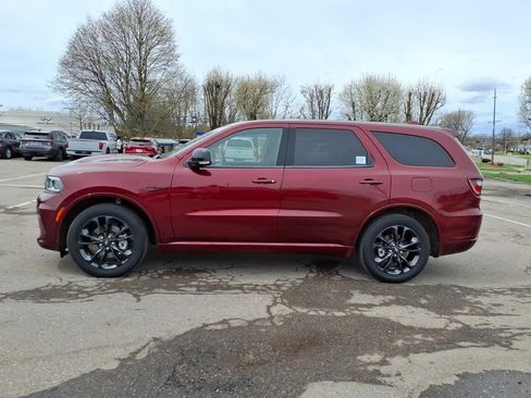 Used 2022 Dodge Durango R/T w/ Blacktop Package image 2