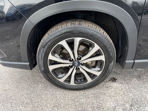 Used 2023 Subaru Forester Limited image 10