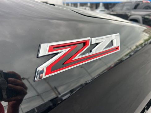 Used 2021 Chevrolet Silverado 1500 RST AWD/4WD image 12