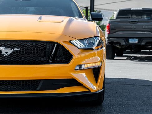 Used 2022 Ford Mustang GT Premium image 8