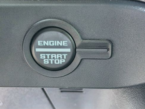 Used 2025 Ford Bronco Badlands AWD/4WD image 35