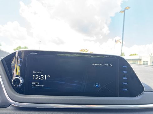 Used 2023 Hyundai Sonata Limited w/ Cargo Package FWD image 23