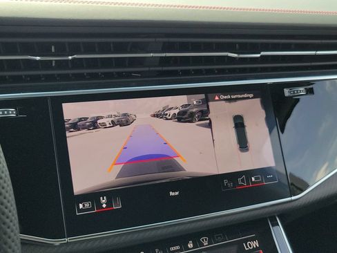 New 2026 Audi SQ7 Prestige AWD/4WD image 12