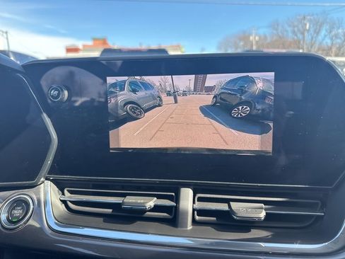 Used 2024 Chevrolet Trax ACTIV w/ Driver Confidence Package FWD image 23