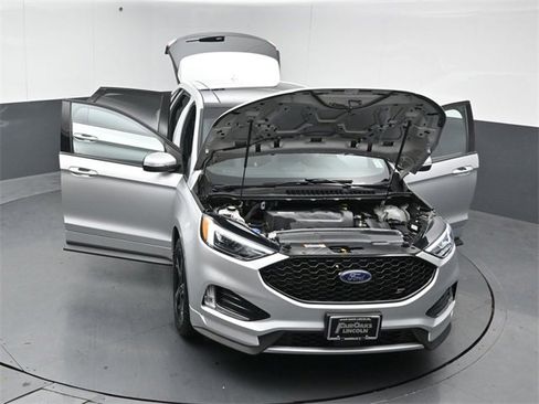 Certified 2019 Ford Edge ST w/ Convenience Package image 53