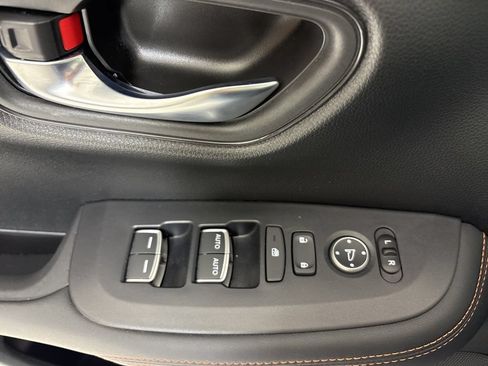 Used 2024 Honda HR-V Sport image 18