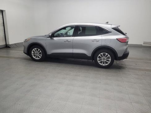 Used 2021 Ford Escape SE FWD image 3