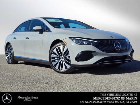 New 2026 Mercedes-Benz EQE 320 4MATIC Sedan image 1
