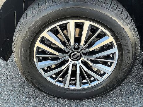 Certified 2024 Nissan Armada SL AWD/4WD image 8