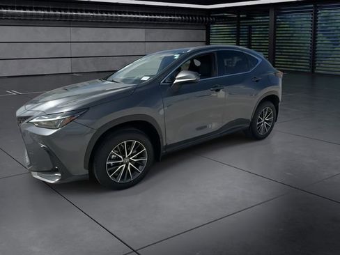 Used 2023 Lexus NX 350 AWD image 4