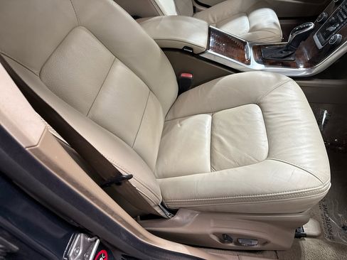 Used 2014 Volvo XC70 3.2 image 64