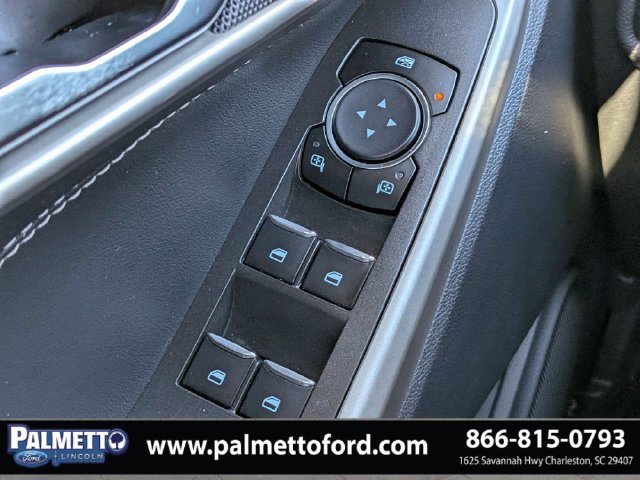 Used 2023 Ford Explorer XLT w/ Equipment Group 202A RWD image 26