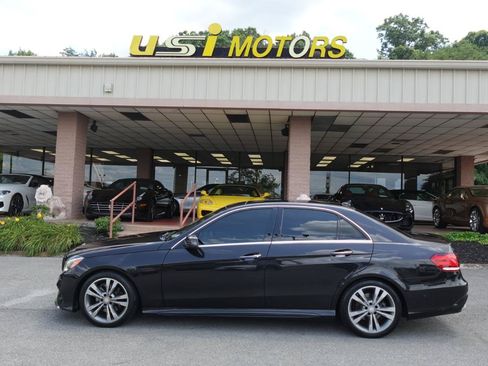 Used 2016 Mercedes-Benz E 350 Sedan image 4