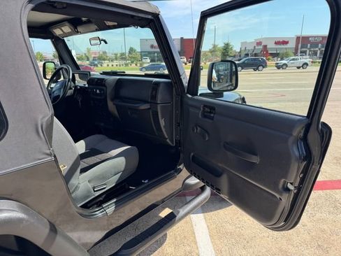 Used 2006 Jeep Wrangler SE image 10