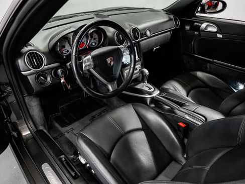 Used 2006 Porsche Cayman S RWD image 9