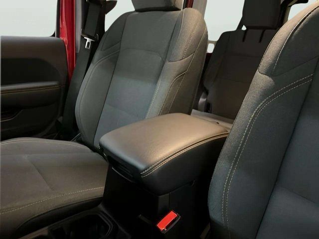Used 2025 Jeep Wrangler Unlimited Sahara w/ Safety Group AWD/4WD image 85