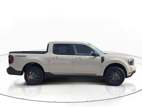 Used 2024 Ford Maverick Tremor w/ Tremor Off-Road Package AWD/4WD image 4