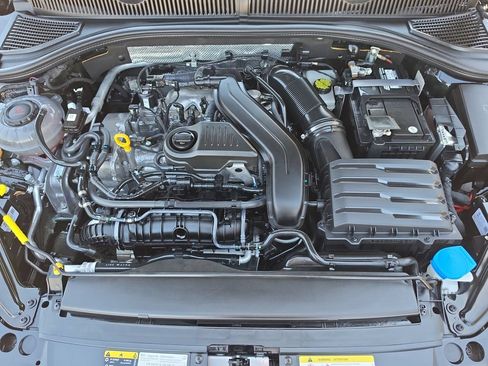 Used 2024 Volkswagen Jetta SE FWD image 24