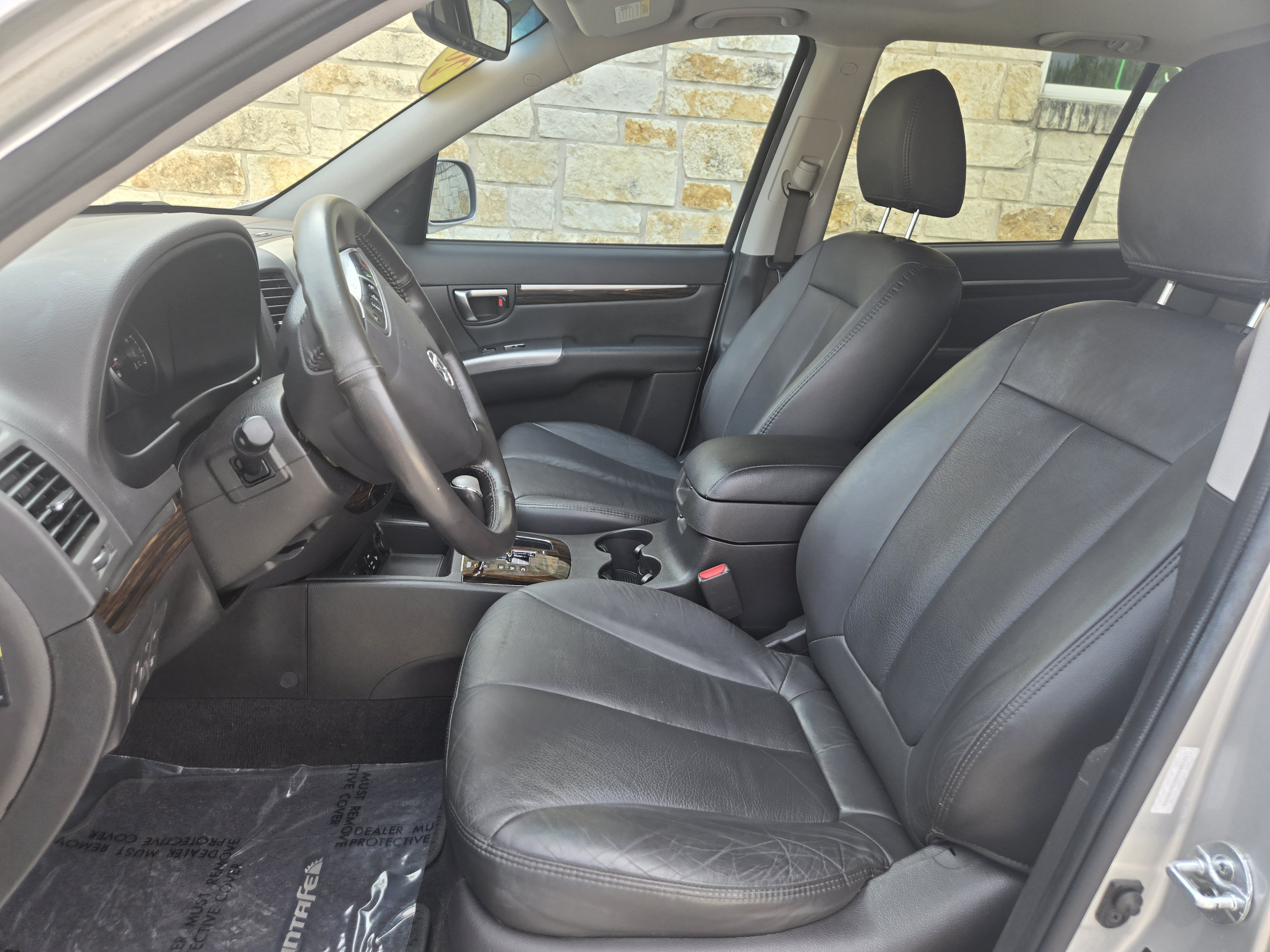 Used 2012 Hyundai Santa Fe Limited FWD image 5
