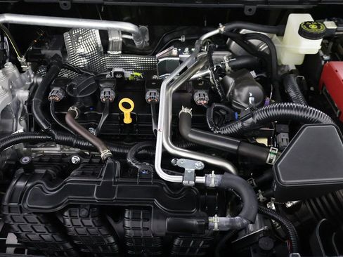 New 2025 Mitsubishi Outlander SEL image 24