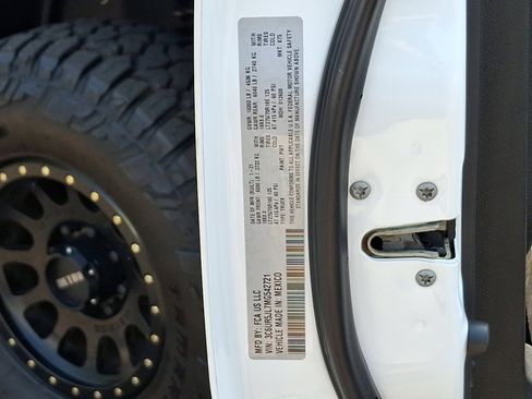 Used 2021 RAM 2500 Big Horn image 26