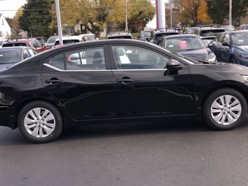 New 2025 Nissan Sentra S image 9